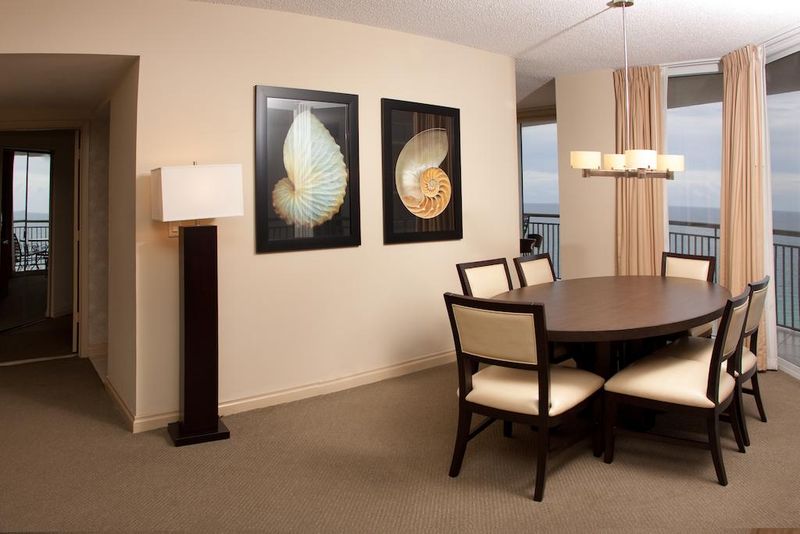 Hotel DoubleTree by Hilton Ocean Point Resort & Spa, USA, North Miami Beach. Großes 15