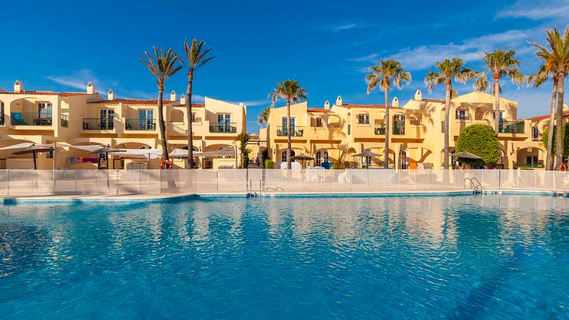 Hotel Globales Apartamentos Binimar, Spanien, Ciutadella de Menorca. Großes 1