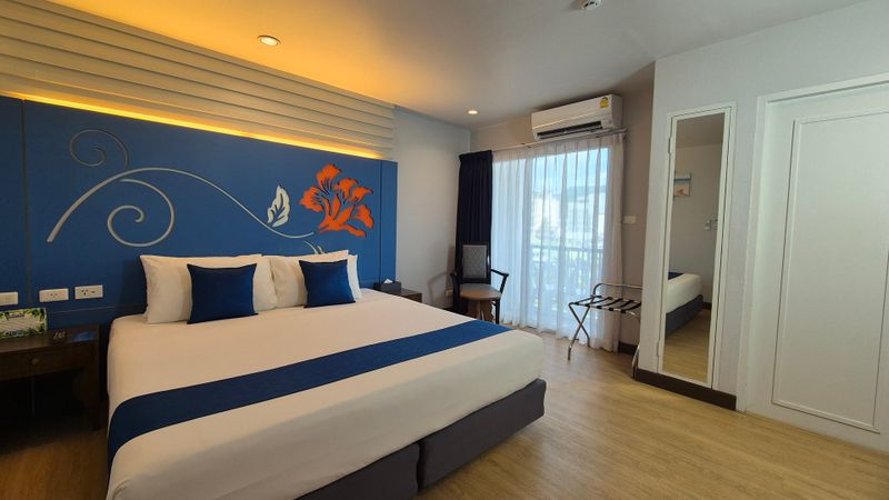 Hotel Days Inn by Wyndham Patong Beach Phuket, Thailand, Insel Phuket. Großes 1