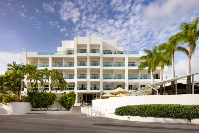 Hotel The Rockley by Ocean Hotels, Barbados, Bridgetown. Großes 1