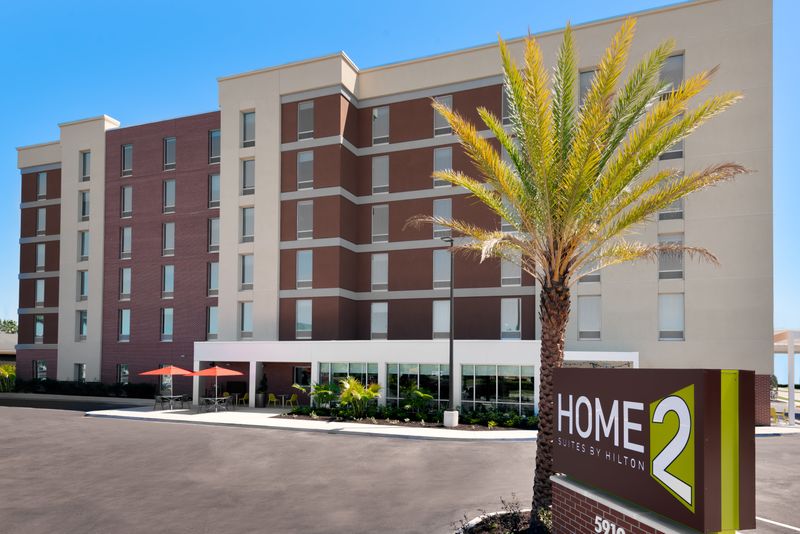 Hotel Home2 Suites by Hilton Orlando Near Universal, USA, Orlando. Großes 1