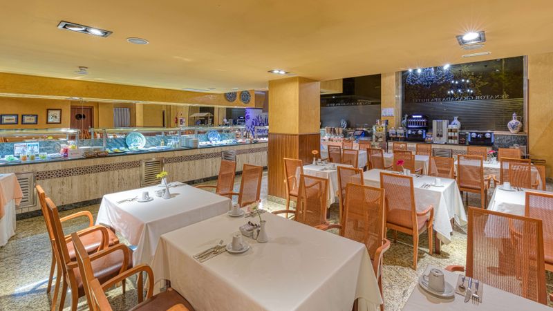 Hotel SENATOR GRANADA, Spanien, Granada. Großes 10