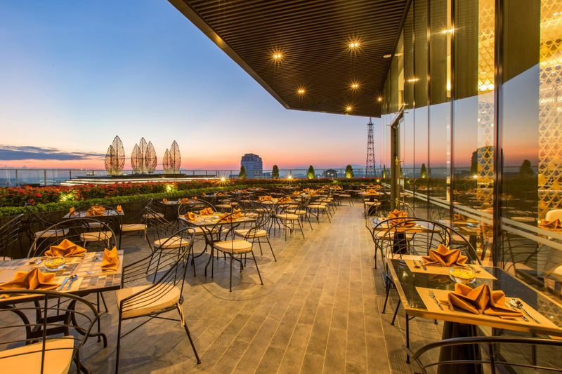 Hotel MELIA VINPEARL HUE, Vietnam, Hue. Großes 37