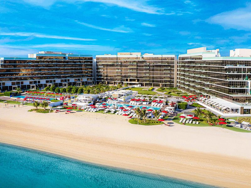 Hotel TH8 PALM DUBAI BEACH RESORT, VIGNETTE COLLECTION, AN IHG HOTEL, Vereinigte Arabische Emirate, Dubai. Großes 1