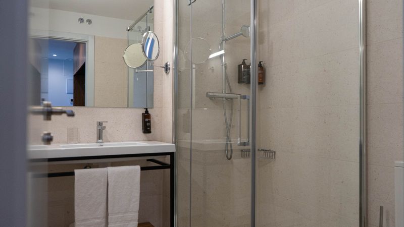 Hotel Be Mate Trafalgar, Spanien, Madrid. Großes 18