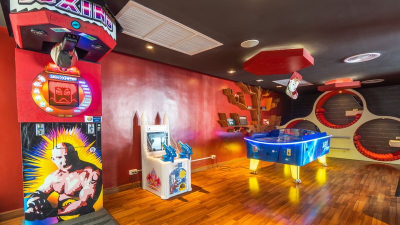 Hotel Holiday Inn Resort Phuket Karon Beach, Thailand, Karon Beach. Großes 17