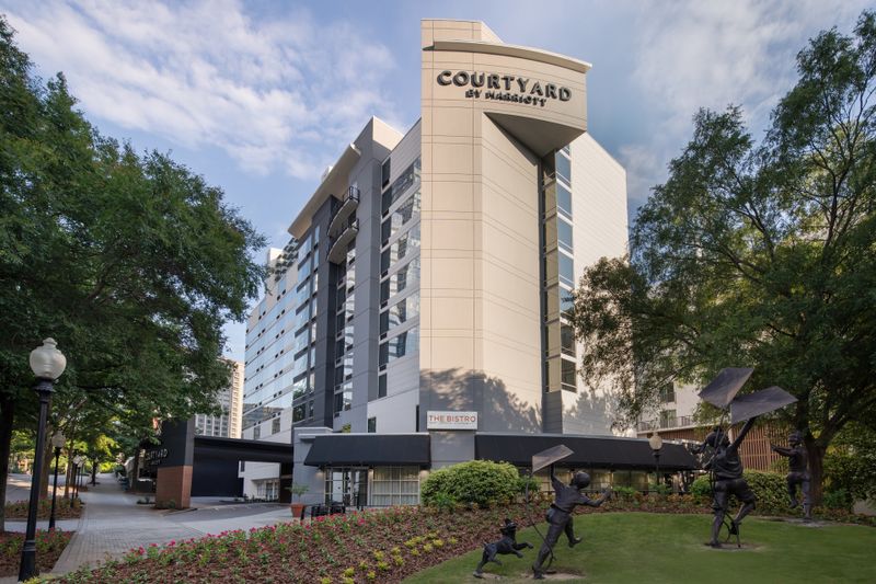 Hotel Courtyard Atlanta Buckhead, USA, Atlanta. Großes 2