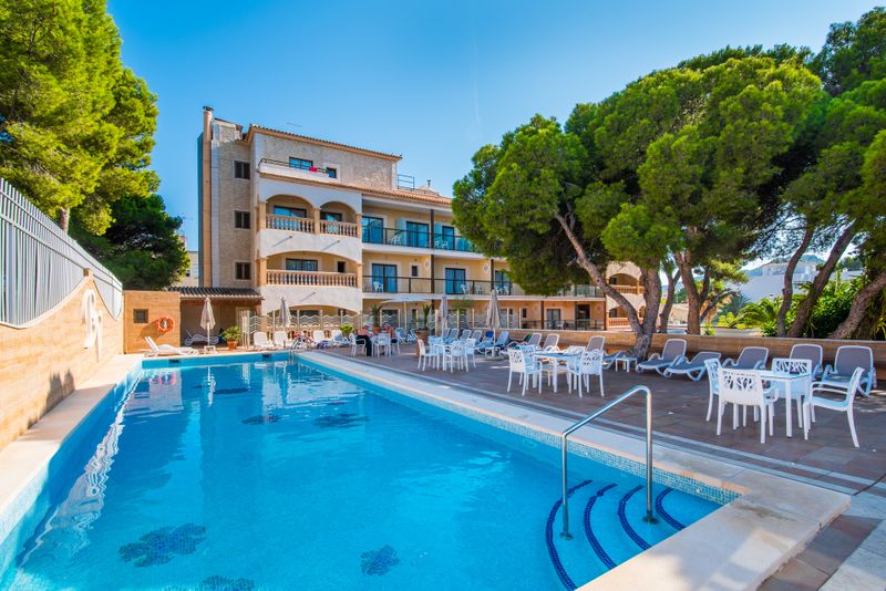 Hotel Hotel Baviera, Spanien, Cala Ratjada. Großes 1