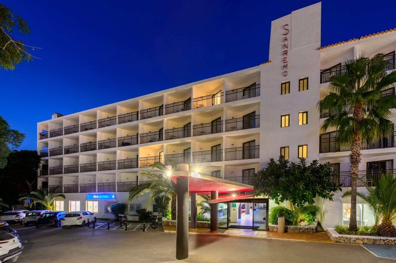Hotel Vibra San Remo, Spanien, Sant Antoni de Portmany. Großes 2