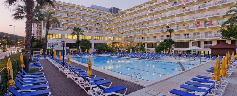 Hotel GHT Oasis Park & Spa, Spanien, Lloret de Mar. Großes 1