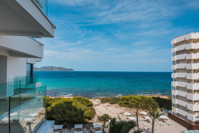 Hotel IBEROSTAR WAVES CALA MILLOR, Spanien, Cala Millor. Großes 1