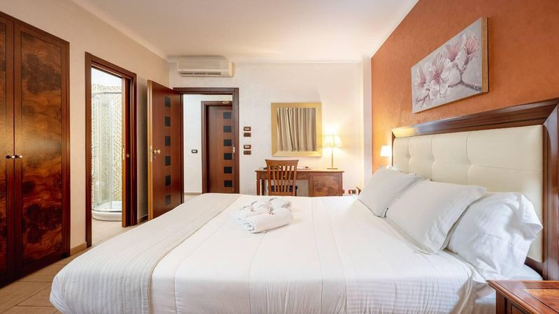 Hotel Flora, Italien, Noto. Großes 1