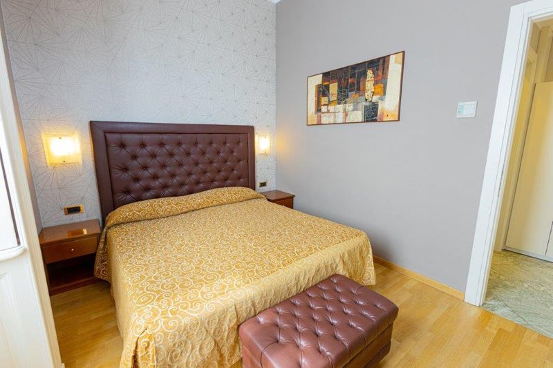 Hotel De La Gare, Italien, Mailand. Großes 2