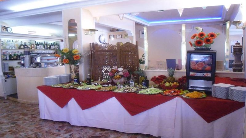 Hotel Britannia, Italien, Rimini. Großes 8