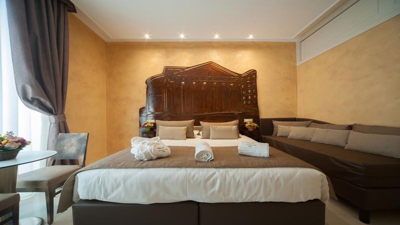 Hotel Maison Tritone, Italien, Rom. Großes 2