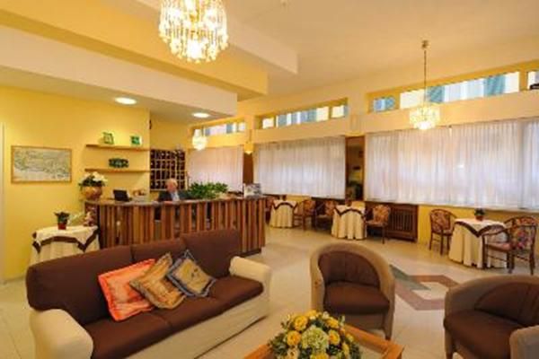 Hotel Primavera, Italien, Stresa. Großes 2