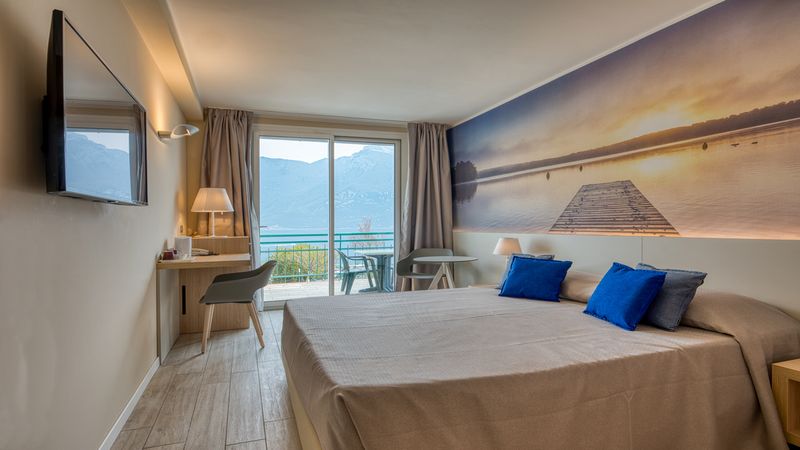 Hotel Cristina, Italien, Limone sul Garda. Großes 18