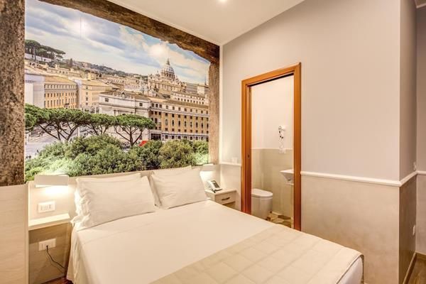 Hotel Top Floor Colosseo, Italien, Rom. Großes 1