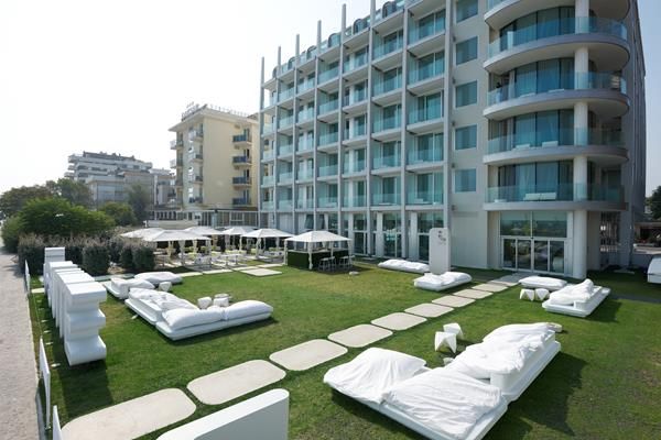 Hotel I-suite - Ambienthotels Group, Italien, Rimini. Großes 2