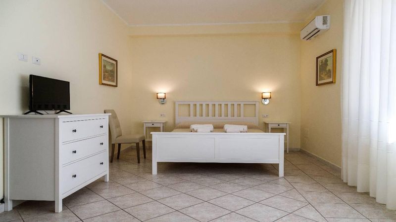 Hotel Domo Casa Tacconi, Italien, Villasimius. Großes 1