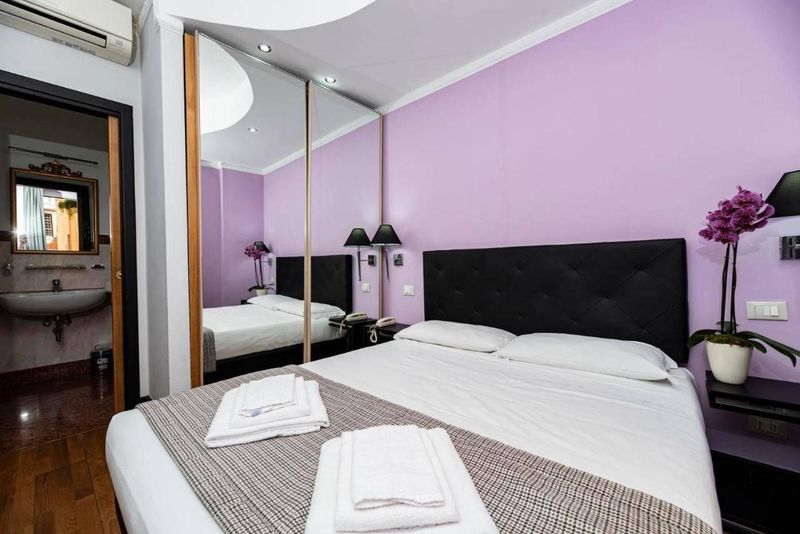 Hotel Imperium Suite Navona, Italien, Rom. Großes 11