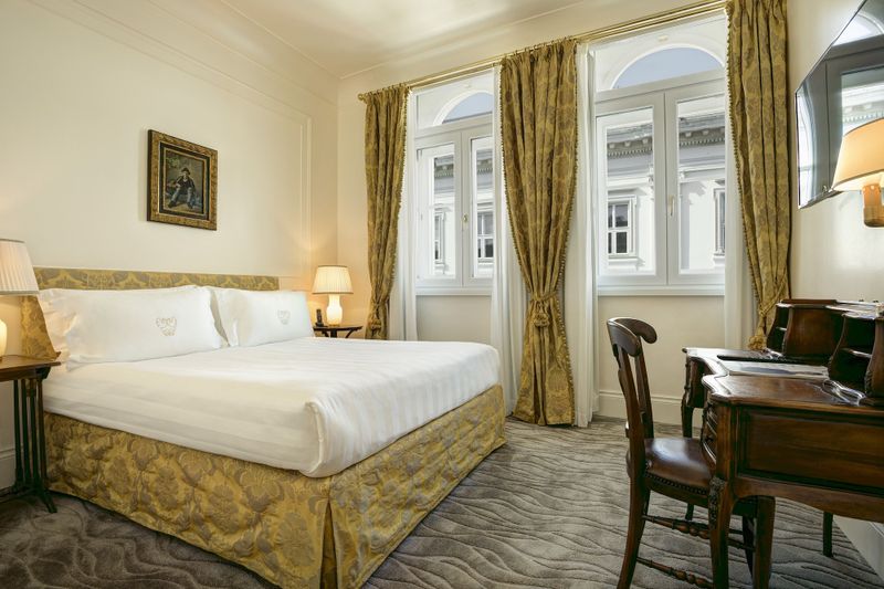 Hotel Grand Hotel Duchi D'Aosta Trieste, Italien, Triest. Großes 1