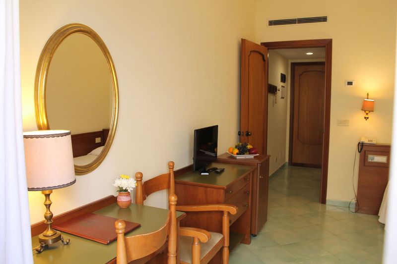 Hotel Hotel Terme Alexander, Italien, Ischia Porto. Großes 1
