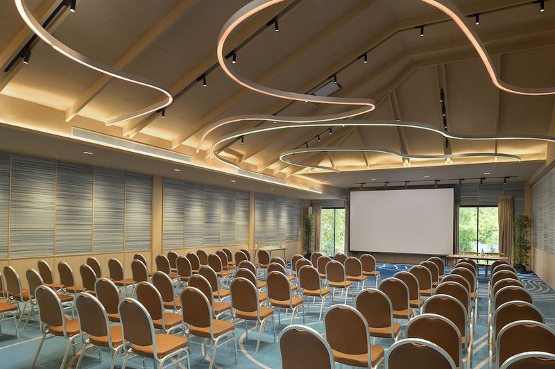 Hotel Mercure Rayong Lomtalay Villas and Resort, Thailand, Kram. Großes 2