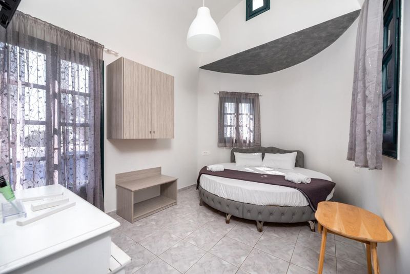 Hotel Villa Anemomilos, Griechenland, Perissa. Großes 1