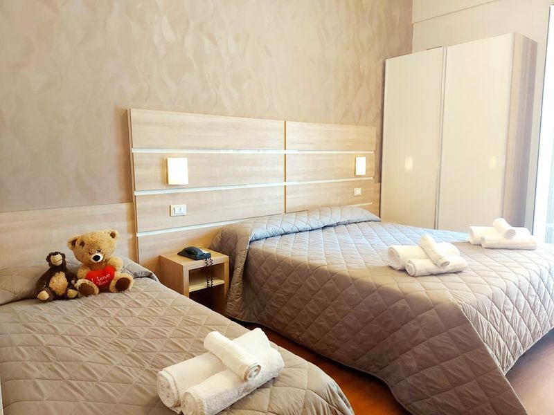 Hotel Hotel Monica, Italien, Rimini. Großes 1