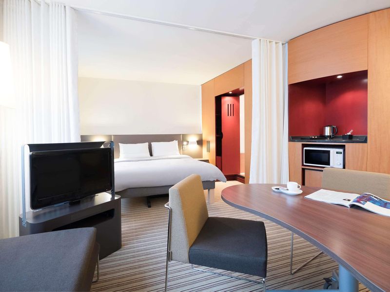 Hotel Novotel Suites Paris Montreuil Vincennes, Frankreich, Paris. Großes 1