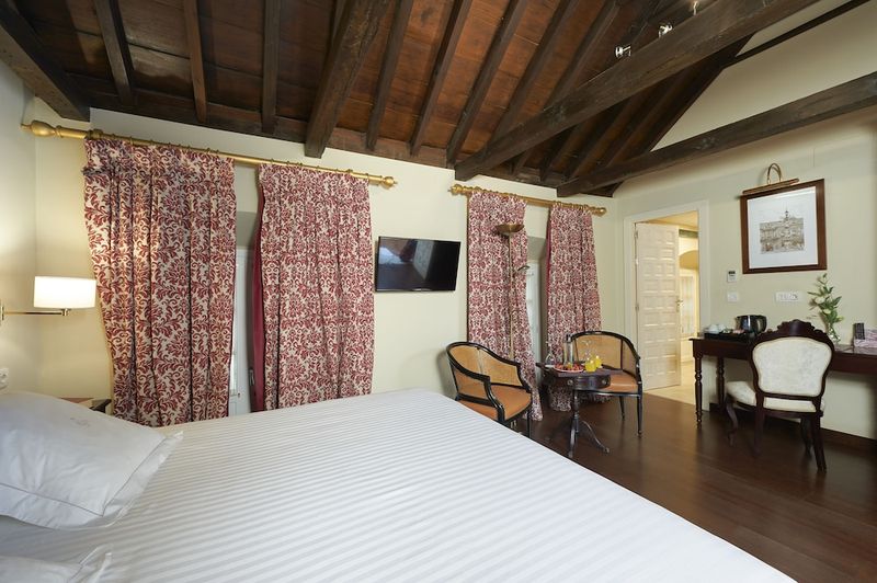 Hotel Las Casas de El Arenal, Spanien, Sevilla. Großes 370