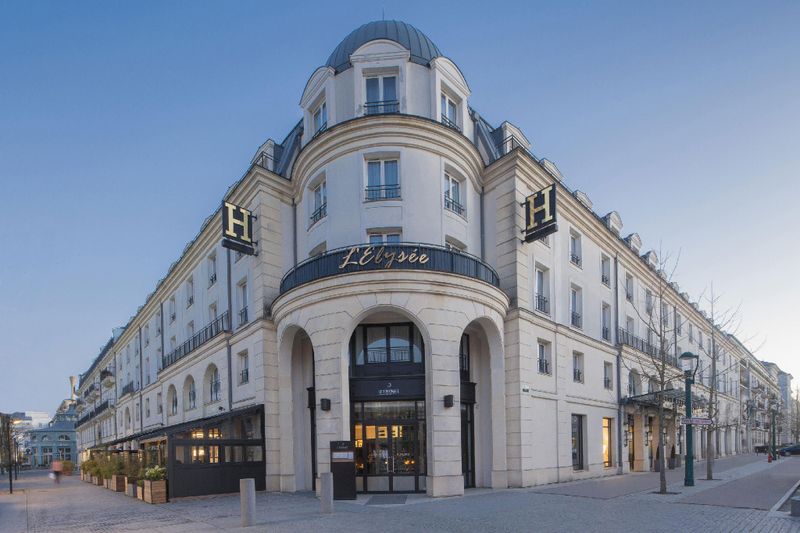 Hotel L Elysee Val D Europe Hotel, Frankreich, Serris. Großes 468