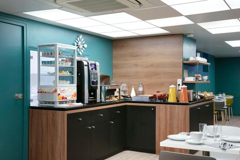 Hotel Montparnasse Alesia (ex JDP Alesia), Frankreich, Paris. Großes 266