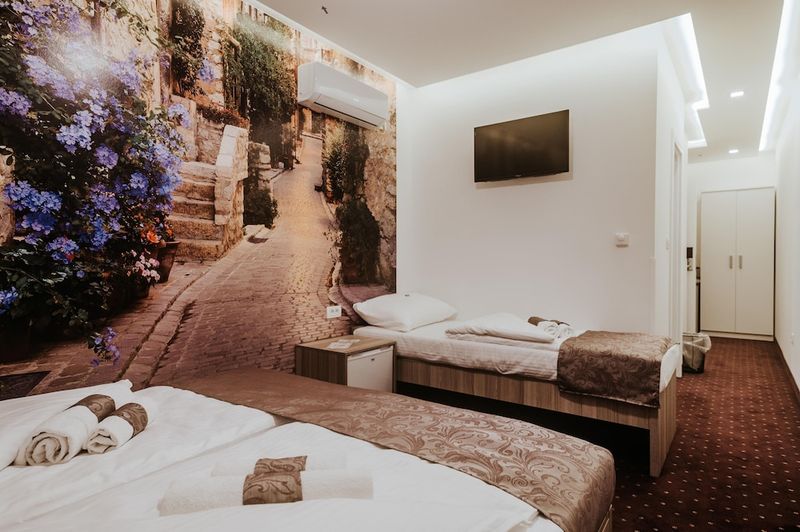 Hotel Hotel & Spa Meydan, Bosnien und Herzegowina, Mostar. Großes 115