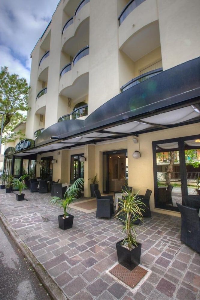 Hotel Nautico, Italien, Cattolica. Großes 40