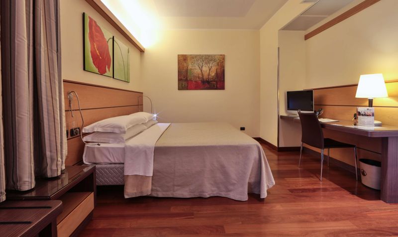 Hotel Best Western Hotel Dei Cavalieri, Italien, Barletta. Großes 534
