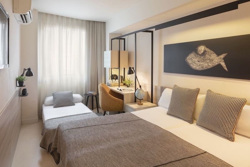 Hotel Hotel Denit Barcelona, Spanien, Barcelona. Großes 353