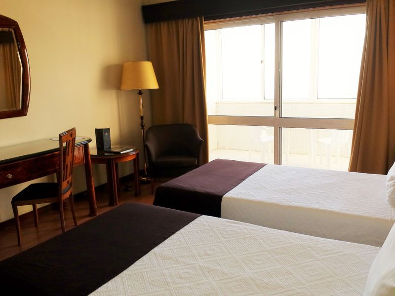 Hotel Golden Tulip Porto Gaia, Portugal, Vila Nova de Gaia. Großes 144