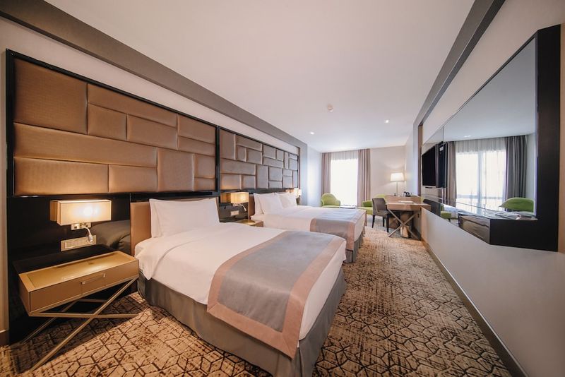 Hotel Wyndham Grand Tblisi, Georgien, Tiflis. Großes 314