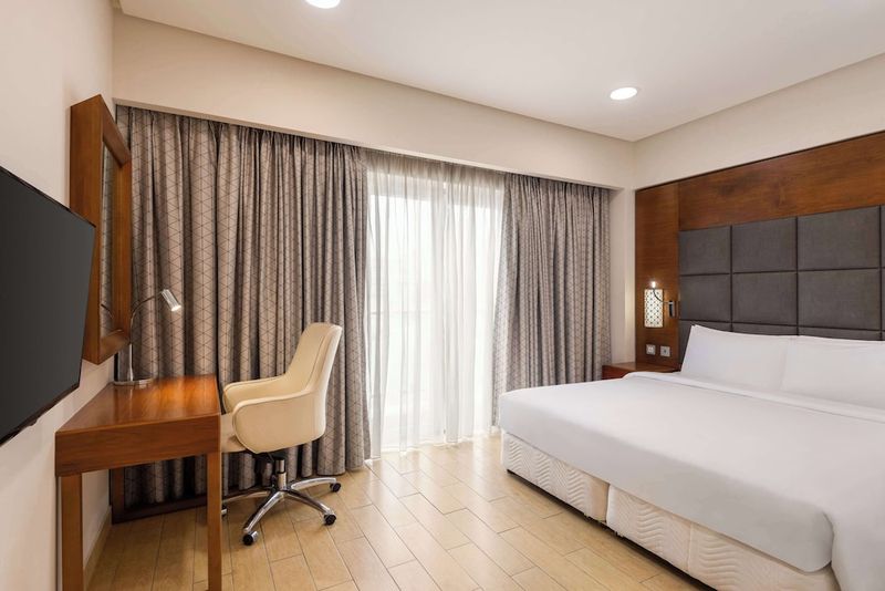 Hotel Levatio Suite Muscat, a member of Radisson Individuals, Oman, Muscat. Großes 159