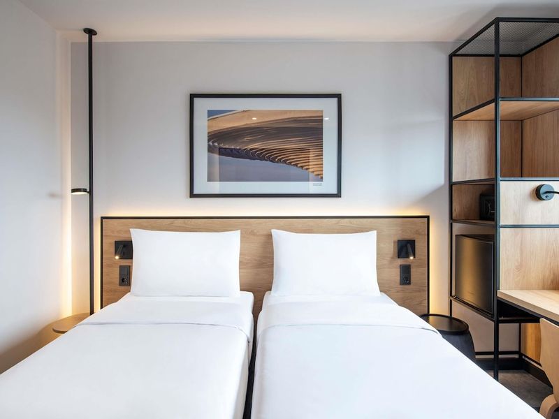 Hotel ibis Tbilisi Airport, Georgien, Tiflis. Großes 54