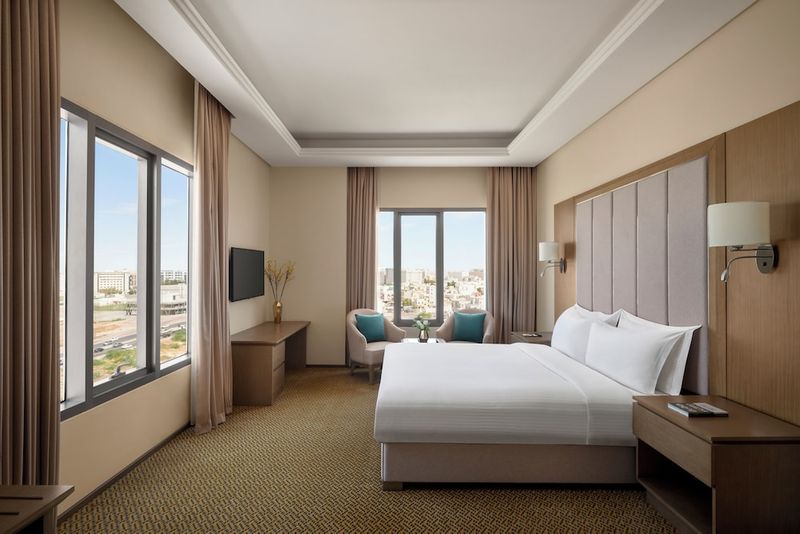 Hotel Mercure Muscat, Oman, Muscat. Großes 98