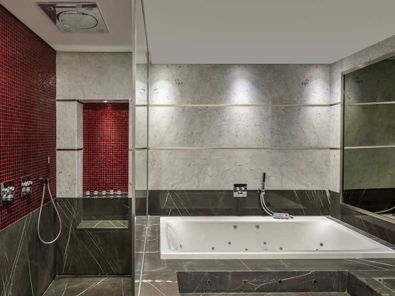 Hotel Movenpick Hotel Istanbul Asia Airport, Türkei, Istanbul. Großes 371