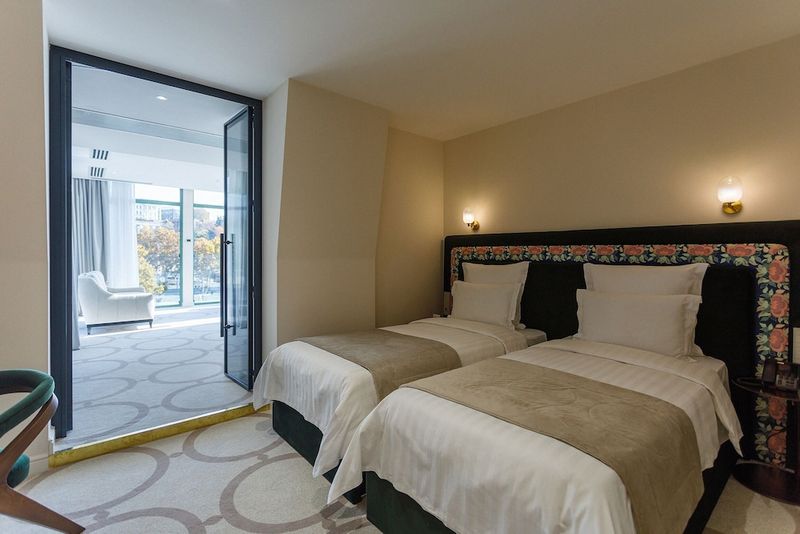 Hotel Ambassadori Hotel Tbilisi, Georgien, Tiflis. Großes 658