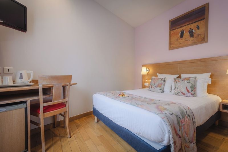 Hotel Grand Hotel Dore, Frankreich, Paris. Großes 119