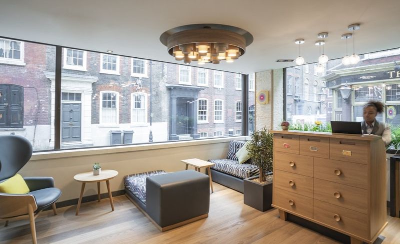 Hotel Point A Liverpool Street, Großbritannien, London. Großes 456