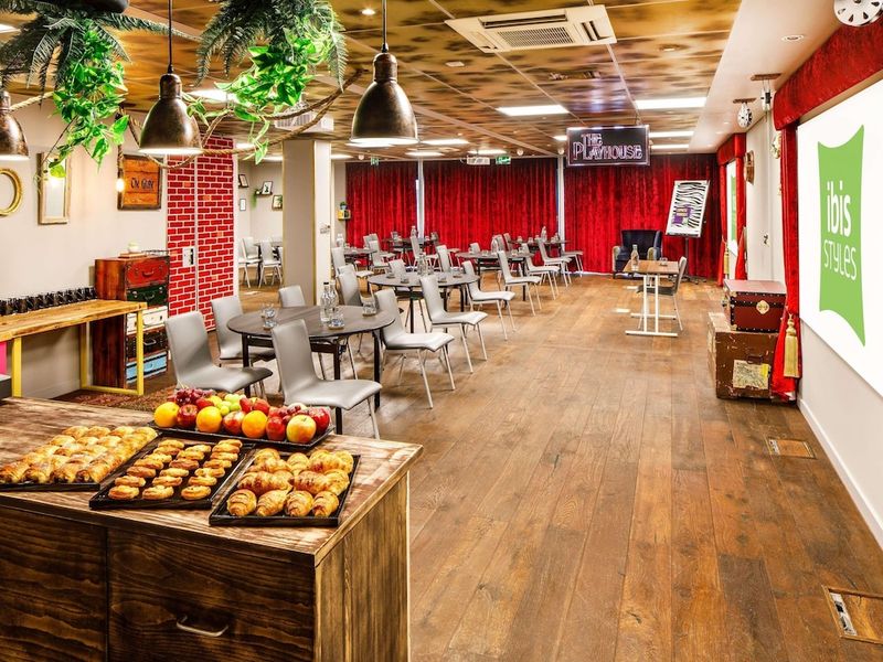 Hotel ibis Styles London Southwark - near Borough Market, Großbritannien, London. Großes 854