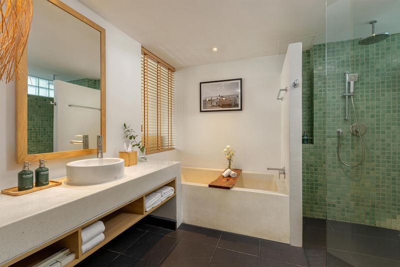 Hotel Outrigger Surin Beach Resort (ex Manathai Surin Phuket), Thailand, Surin Beach. Großes 221