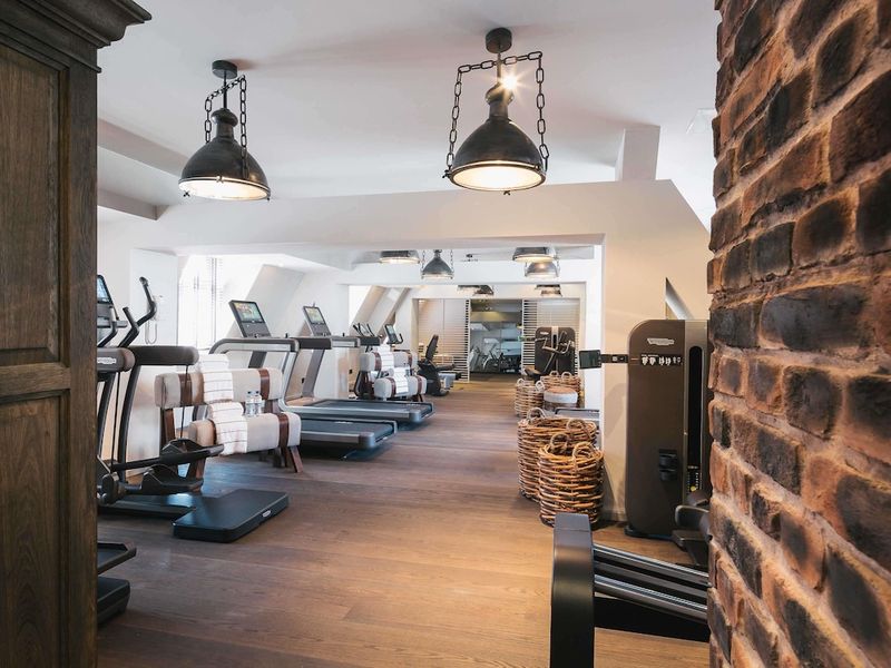 Hotel Fairmont Vier Jahreszeiten, Deutschland, Hamburg. Großes 759